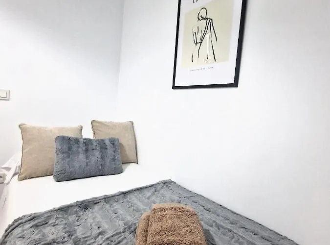 Апартаменти Ds San Cayetano *